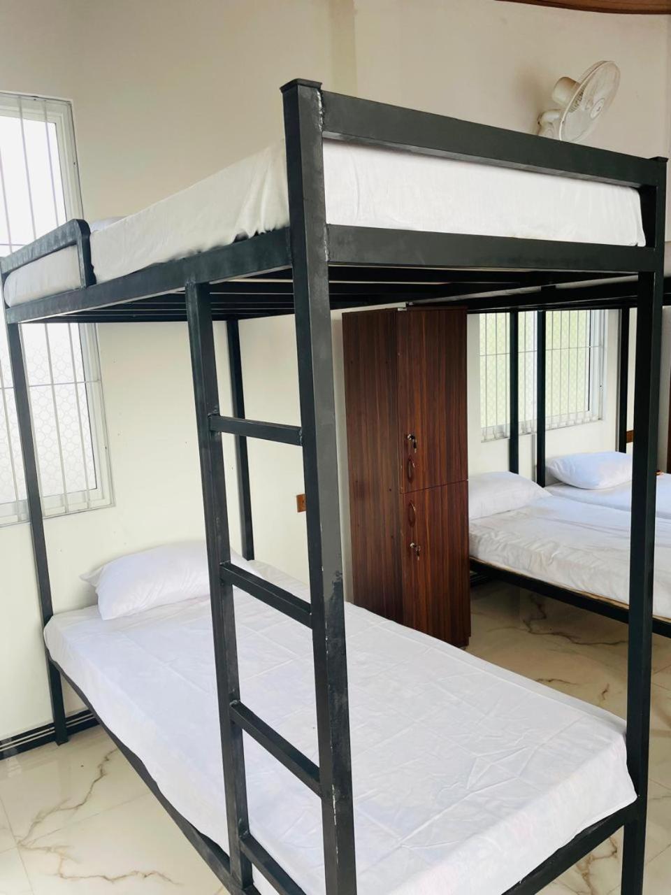Star Village Hostel Kandy Buitenkant foto